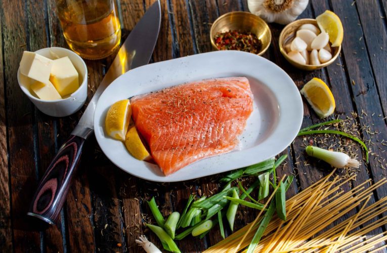 Nutrition and Mental Health in Colleyville: Eat Plenty of Fat
